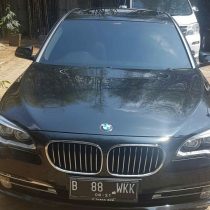 rental mobil bmw seri 7, sewa bmw seri 7,wedding car, sewa mobil mewah, rental mobil pengantin