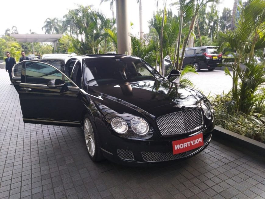 sewa bentley, rental mobil bentley, rental bentley, wedding car, sewa mobil pengantin, sewa mobil mewah