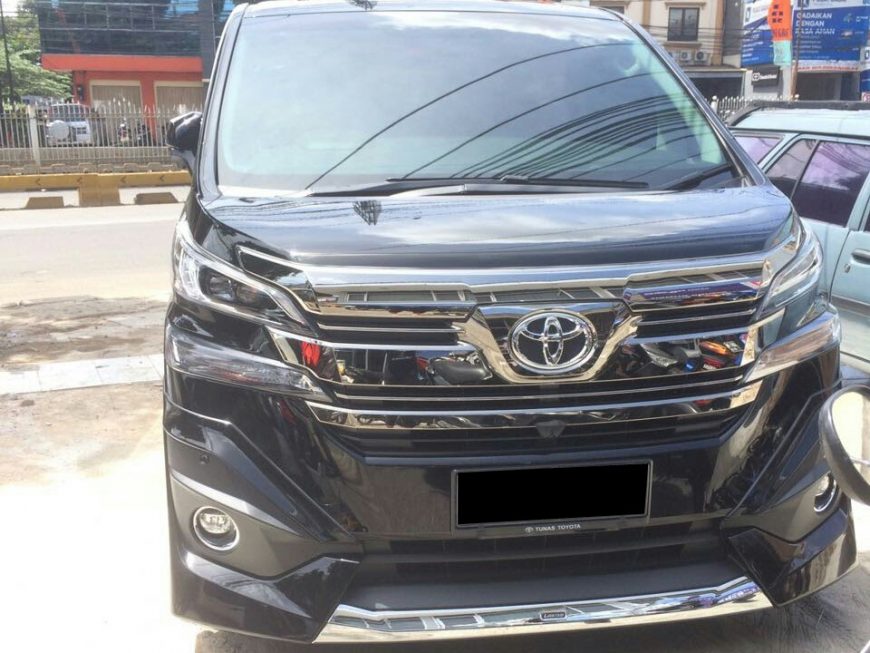 sewa vellfire transformer hitam 2019 Jakartaweddingcar com