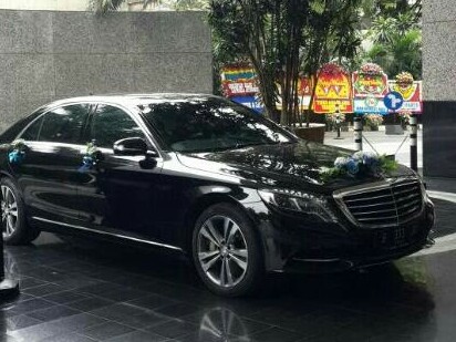 sewa mercedes benz jakarta, rental mobil mercedes benz, sewa mercedes benz, sewa mobil mewah, sewa mobil pengantin, wedding car