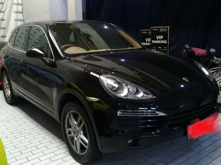 Rental mobil porsche, sewa mobil mewah, mobil pengantin, wedding car